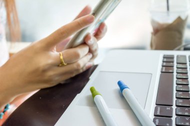 iş, Natürmort, portre