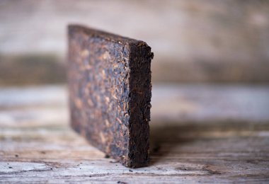 preslenmiş Çin Puer çay tuğla