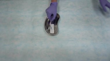 Şevval Özçelik Güzellik hazırlama donanımları yordamı hasta berabere kaşları Mikrobleyding istemci kalıcı dövme, kaş imar, mikro pigmentasyon