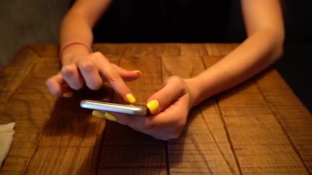 Woman Hands Presses Phone Smart — Stock video