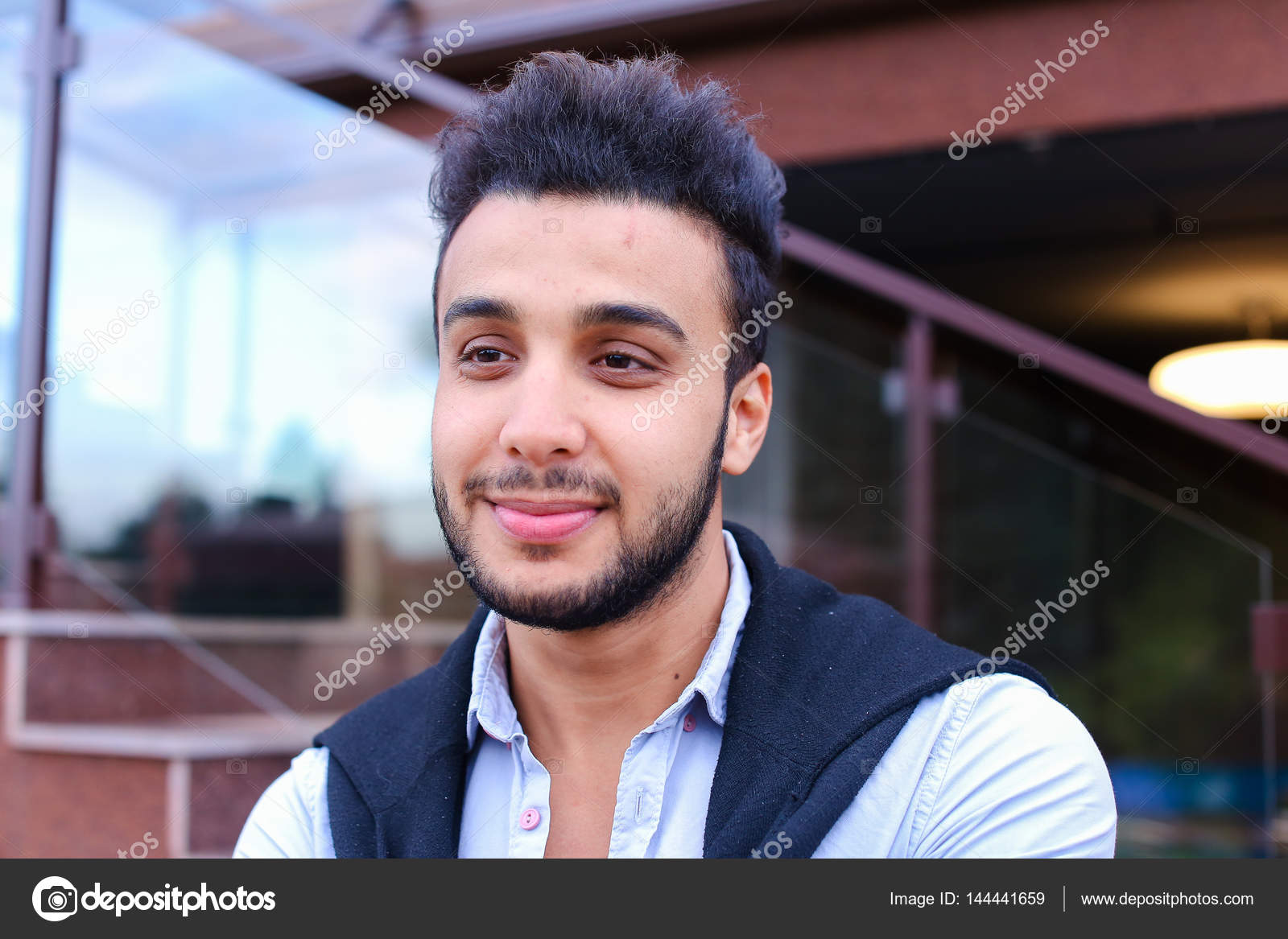 Recherche un homme musulman