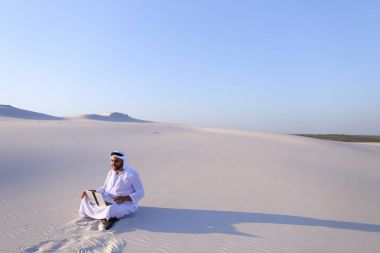 Bilgisayar projeleri proje ile kondominiyum adam profesyonel tasarımcı