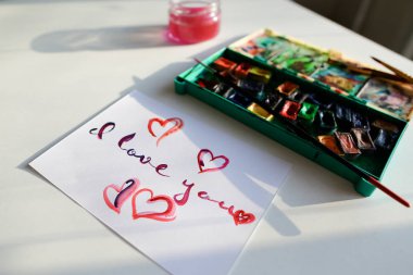 Kaligrafi stil res aşık Bildirgesi ile şirin kartpostal