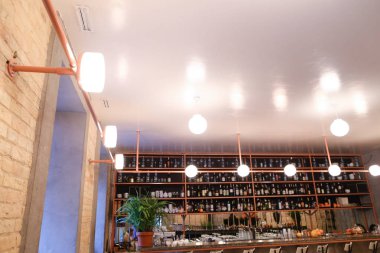 İç ve bar hipster trendy Cafe veya restoran çekim.