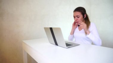 Stres ve sorunları çözmek için Füssing gergin hesap yöneticisi var.