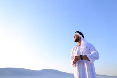 Yakışıklı Arap işadamı portresi yeni iwatc yaşayan