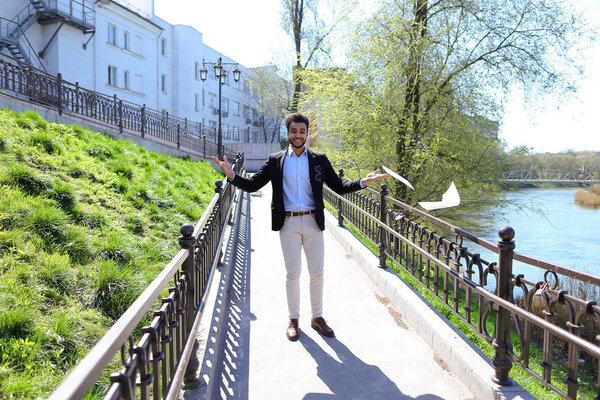 Секретный агент под прикрытием
