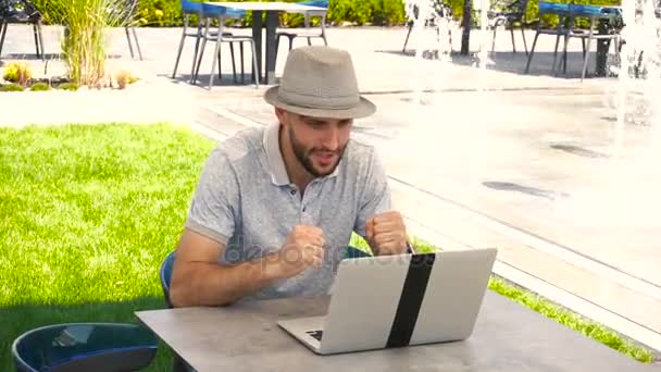 perso scommessa video di sesso