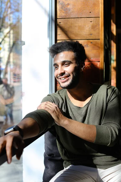 Model için yeni caf'ın bir reklam çekimi .