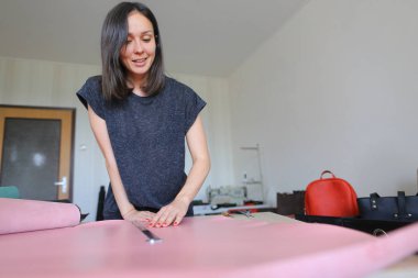 terzi yüksek kaliteli malzeme yurt dışından aldım..