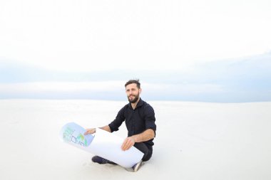   Kumaşçı plan kendi Tekstil Fabrikası'nın ıssız yerde izleme