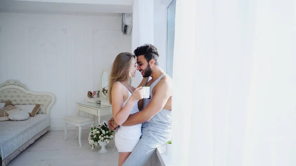 Quiet Morning Loving Couple in Bedroom Next to Bed Light on Back — Stock Photo, Image