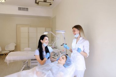 Kalıcı makyaj kozmetik kabine Başlarken Bayan.