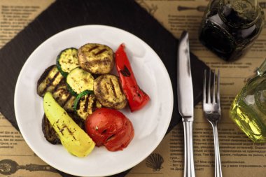 film fotoğraf tarzı ızgara sebze