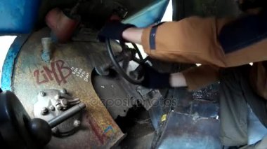 Eller turninng jantlar ve tumbler mans metalik kokpit sürüm 2 anahtarları