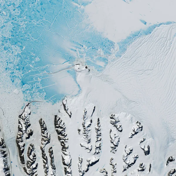 Fantastisk Utsikt Över Glaciären Delar Denna Bild Tillhandahålls Nasa Royaltyfria Stockfoton