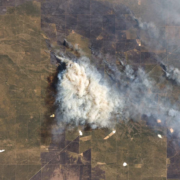 Wildfire Från Luften Eld Och Rök Skogsbrand Delar Denna Bild Stockfoto