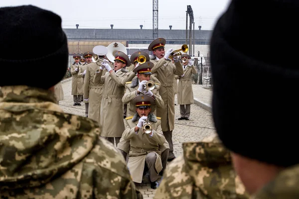 Die Soldaten der ukrainischen Streitkräfte, die an den Kämpfen teilgenommen haben — Stockfoto