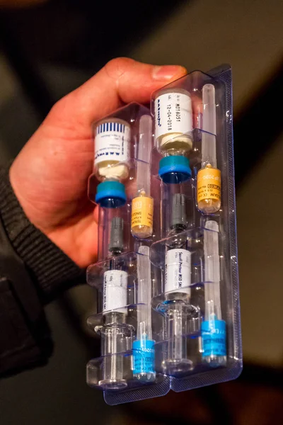 Венгрия пожертвовала вакцину от кори Закарпатскому региону — стоковое фото
