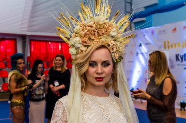 Uluslararası Güzellik sektöründe rekabet Kraliyet güzellik Karpatya