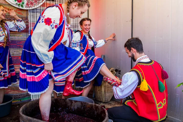 The second ethnic festival Bobovischenske Grono was held in Zaka — Stock Photo, Image