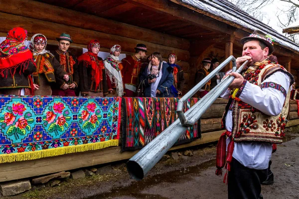 Oitavo Festival Étnico Cânticos de Natal na antiga aldeia — Fotografia de Stock