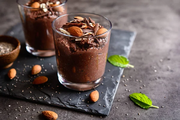 Schokolade Chia Samen Pudding — Stockfoto
