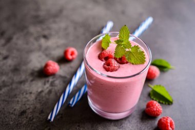 Ahududu milkshake yenileniyor