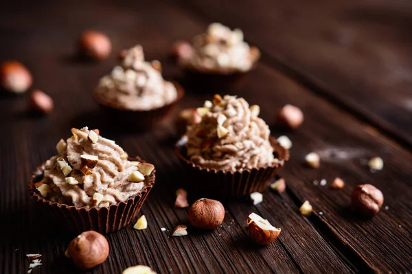 Fındık kremalı çikolata bardak