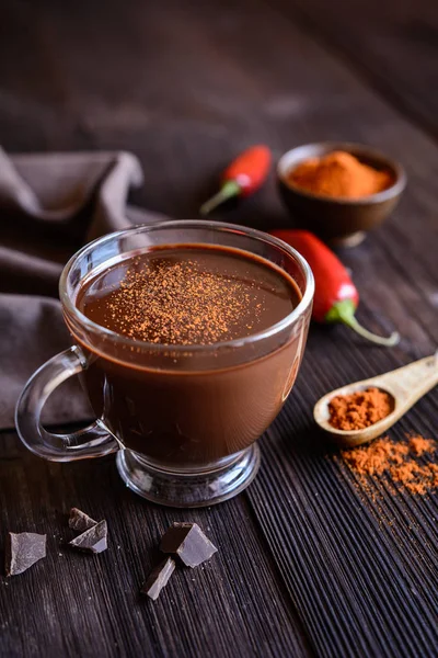 Ciocolată caldă cu ardei iute roșu — Fotografie, imagine de stoc