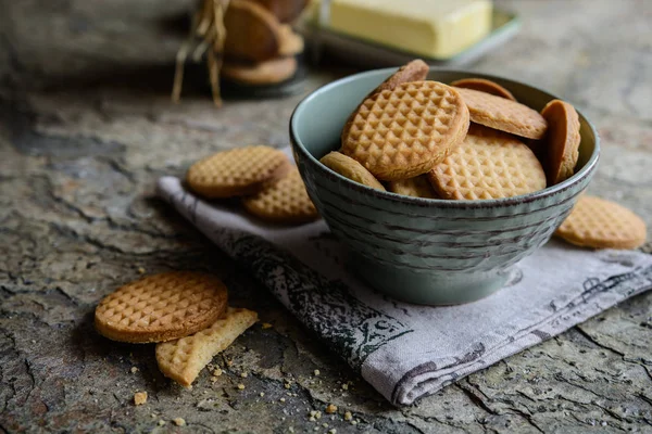 Свіже ванільне печиво з маслом — стокове фото