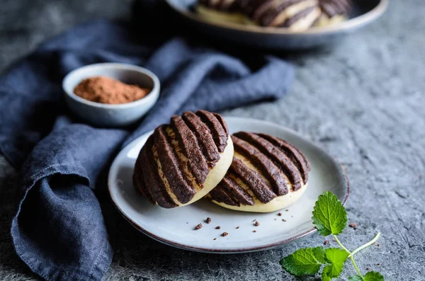 Chocolate Conchas - sweet Mexican breads — Stock Photo, Image