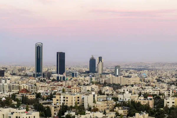 Área de Abdali el nuevo centro de Ammán - Amman skyline —  Fotos de Stock