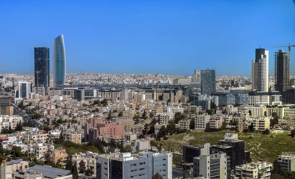 Amman modern binalar yeni şehir merkezinin görünümü