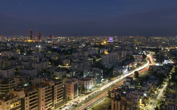 Vista del nuevo centro de Ammans y abdoun puente por la noche —  Fotos de Stock