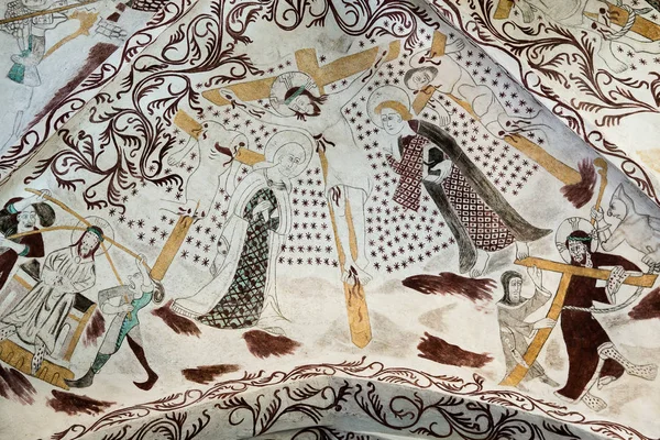 Распятие, настенная живопись 1400-х годов — стоковое фото
