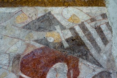 Pagan şövalye bir Hıristiyan knigt kalkan böler