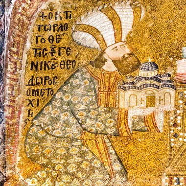 Cumhuriyet Anıtı kurucusu bir kilise modeli sunulması