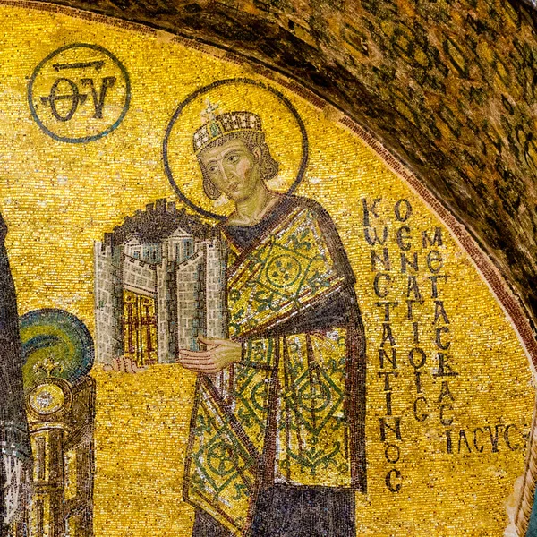 Mozaika císaře Konstantina Velikého v Hagia sofia, Istanbul — Stock fotografie