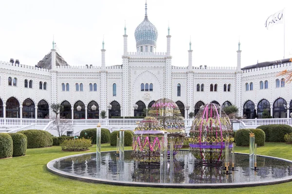 Tivoli gard Mağribi Palace yumurtalı Paskalya dekorasyon