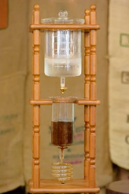 Manuel cam kahve makinesi