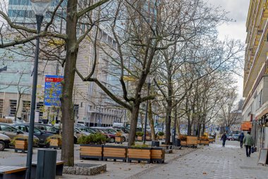 Varşova 'nın merkezindeki yaya geçidi.