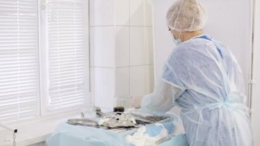 Ameliyathane cerrahi hazırlıkları kontrol görevlisi