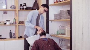 Erkek Kuaför Berber Dükkanı, erkek saç yıkama