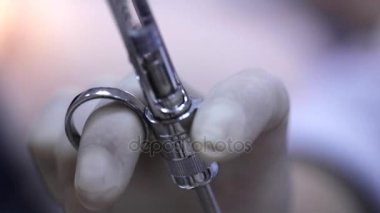 Bir şırınganın içinde tıp yakın çekim.