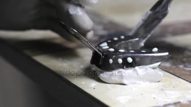 Ceramet implant yaratık süreç Laboratuvarı.