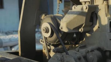 Motoru ofworking beton mikser inşaat sahasında, ağır çekim