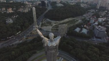 Vatan anıt Kiev, Ukrayna'nın havadan görünümü
