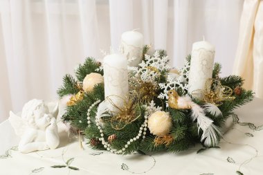 Madalyalı Noel çelengi