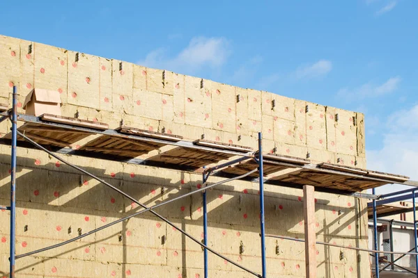 Isıtıcı duvar ve inşaat